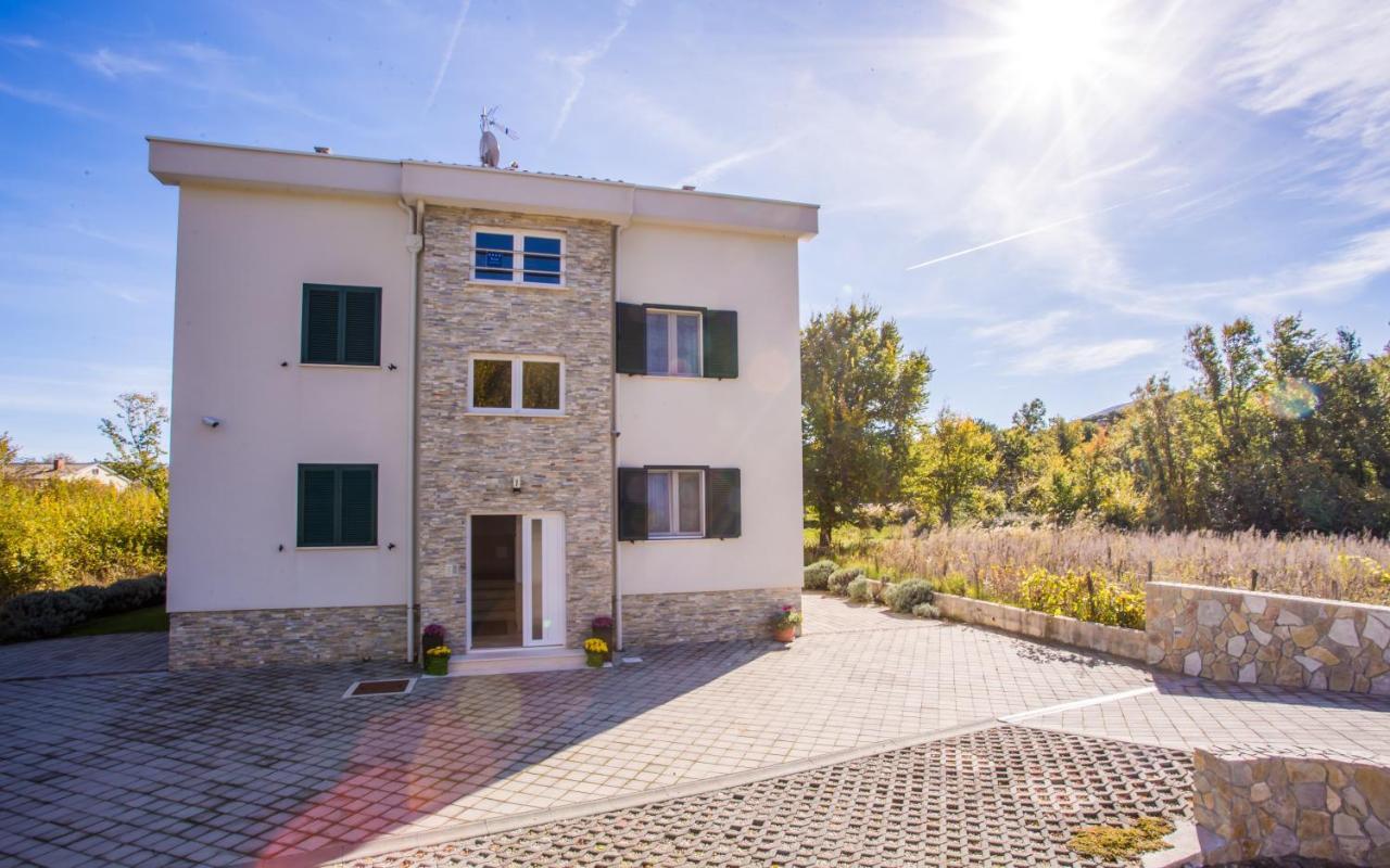 באסקה Apartments Lavanda מראה חיצוני תמונה